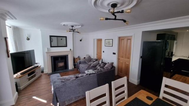 6 Church Street, Whitehaven - Perfect Deployment Location For Coast To Coast Cyclists & Hikers Ngoại thất bức ảnh